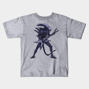 The Xenomorph and his killer guitar Kids T-Shirt